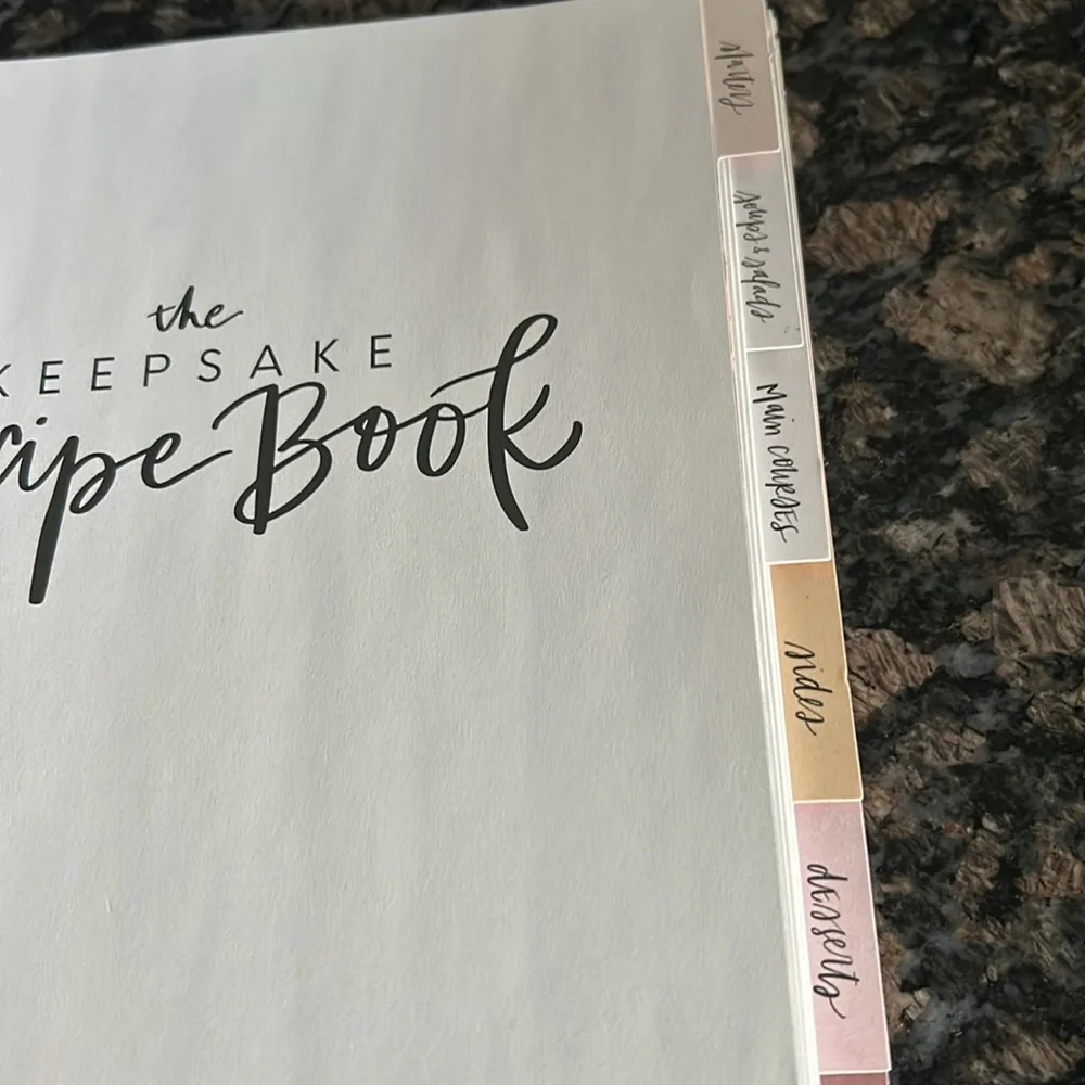 THE KEEPSAKE RECIPE BOOK BY CASEY WIEGAND